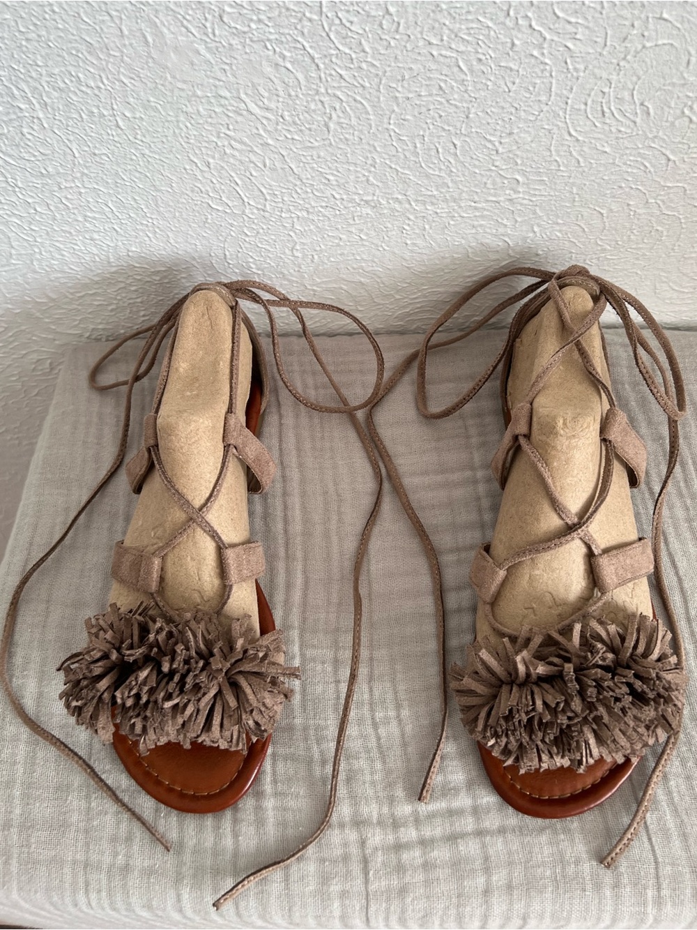 Arizona Jean Co. Women's Brown & Beige Fringe Lace-Up Sandals